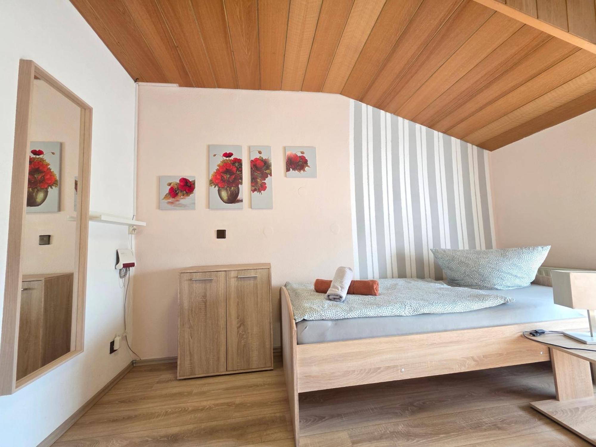 Elena Flat Mohn Duisburg Zentrum Exterior photo